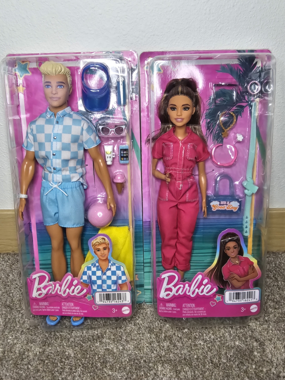 Mattel Barbie Dolls Duo - Pink & Light Blue Fashion Set